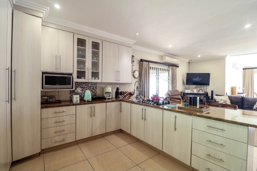 5 Bedroom Property for Sale in Protea Park North West